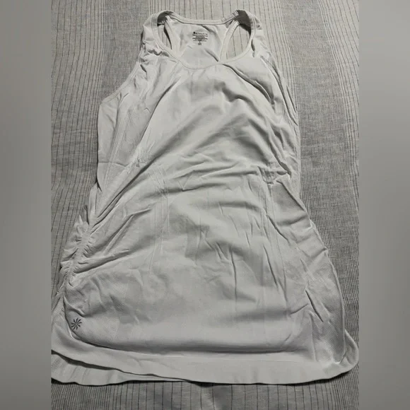 (2) LIKE NEW Athleta Momentum Tanks - Picture 3 of 8